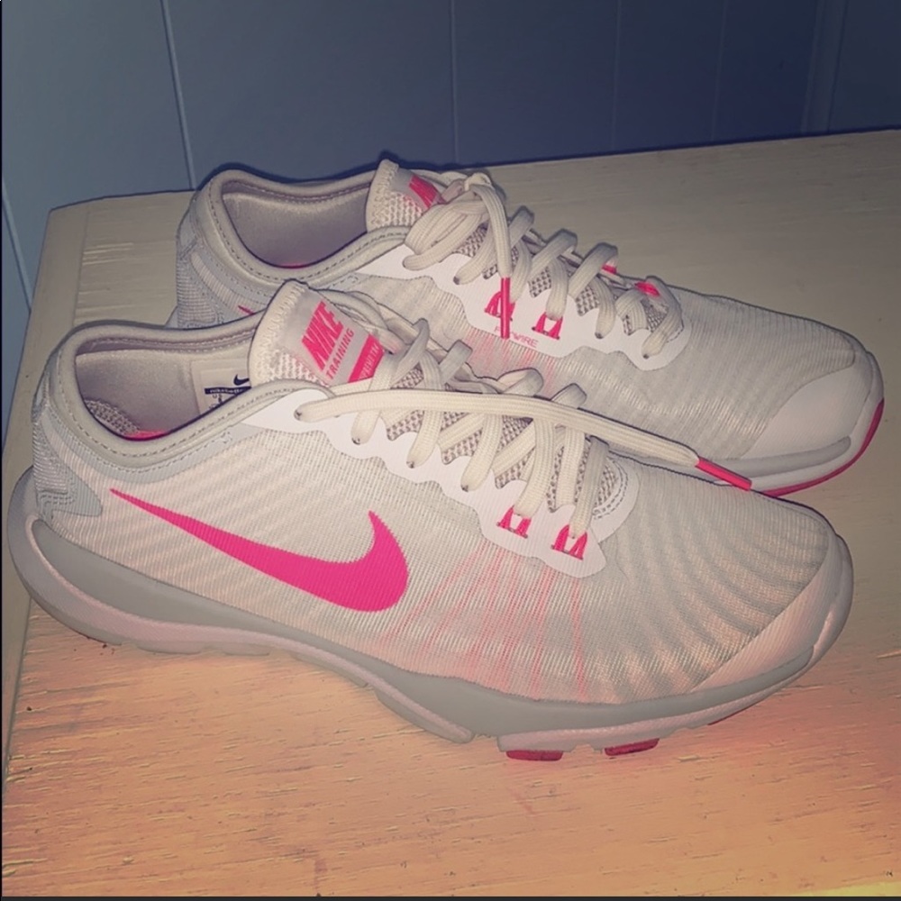Women’s Nike Training (Flex Supreme TR4) 💘